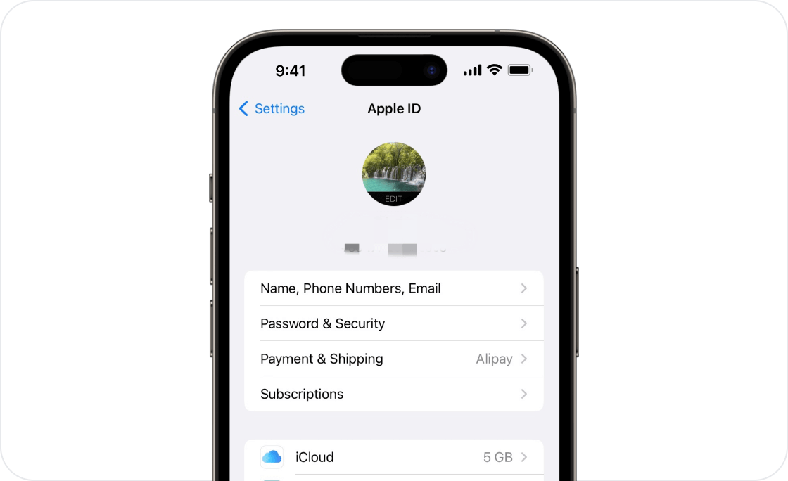 Connect your iPhone/iPad to your computer